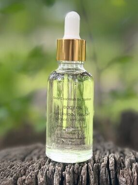 Hand Crafted Clear Body Oil  Amberwood Twilight